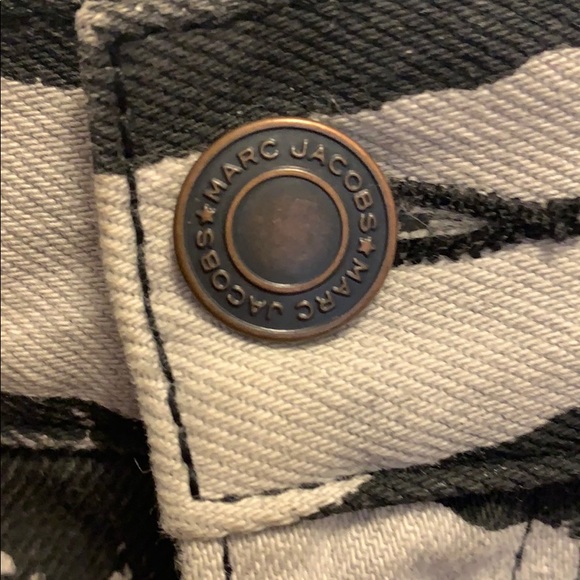 Marc Jacobs denim zebra print skirt - Picture 8 of 9